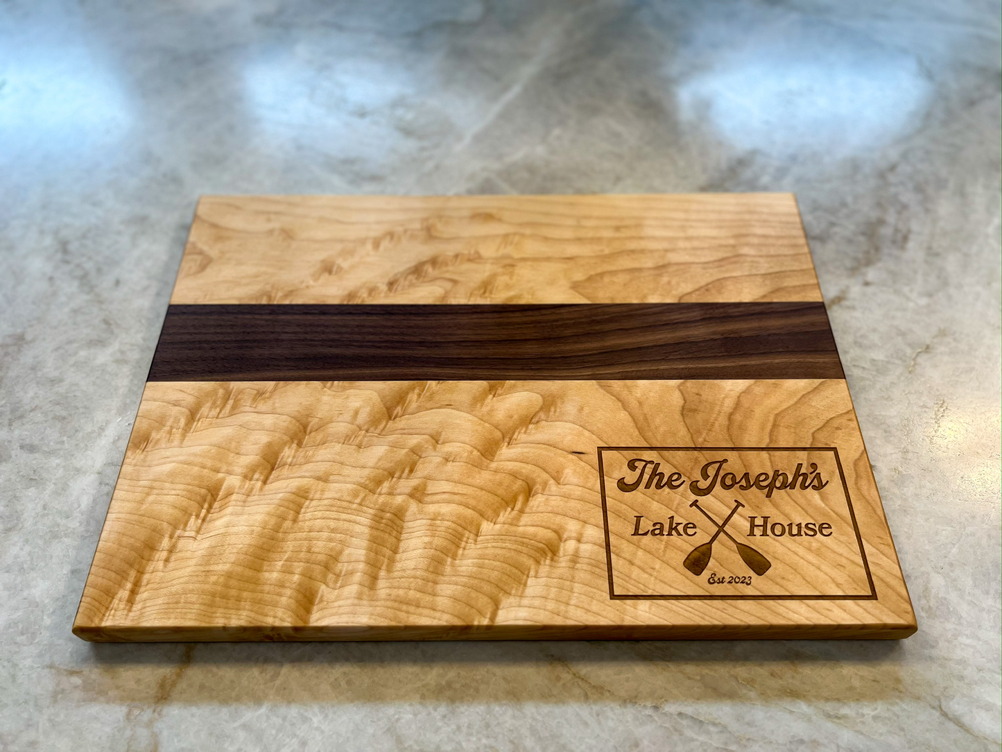 Cutting Board - Maple & Walnut (17" With Engraving)